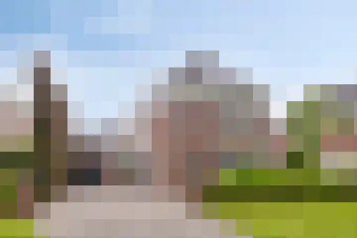 Heer de Heuschweg 121 dans Mierlo