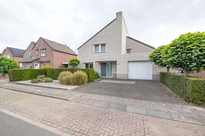 Heerdstraat 45A in Sint Joost foto