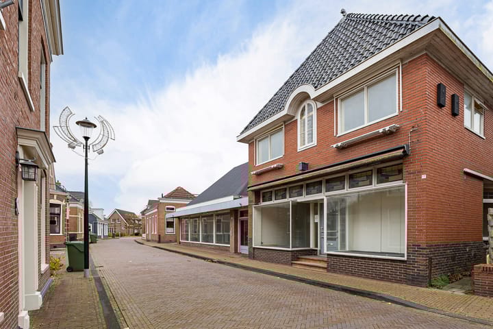 Heerestraat 17 in Middelstum