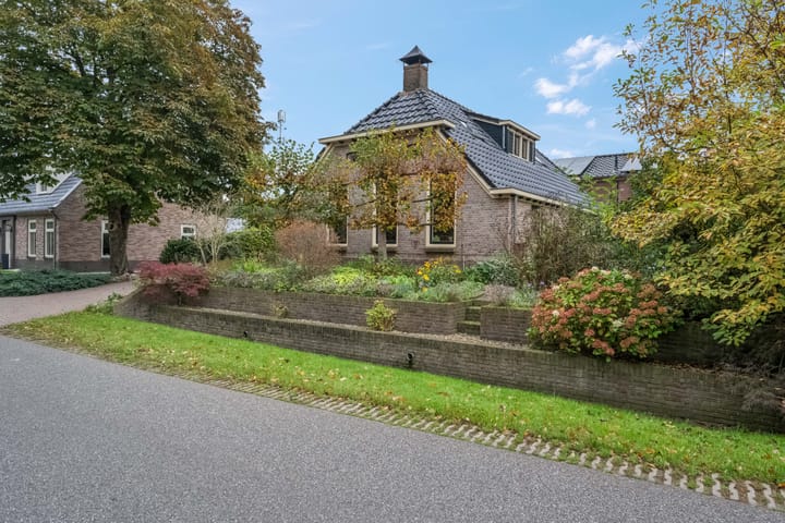 Heetveld 53 in Sint Jansklooster foto