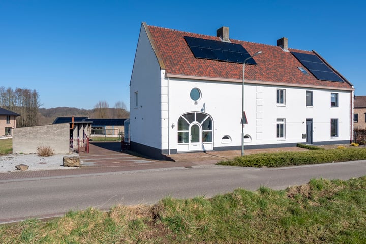 Hegge 138 in Schinnen foto