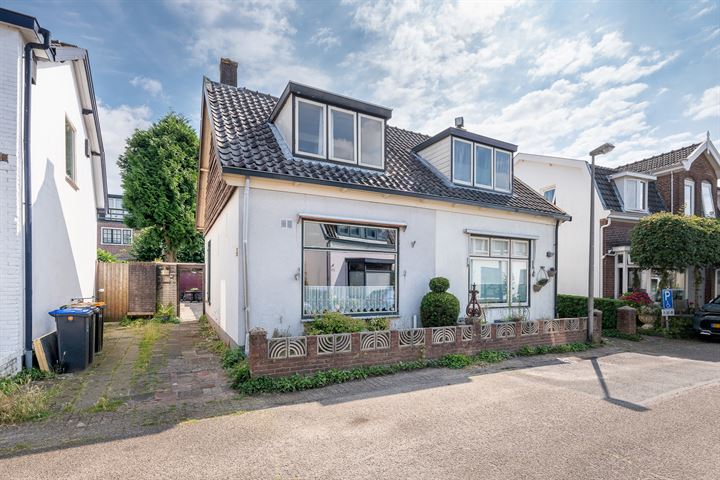 Heidelaan 17 in Bussum foto