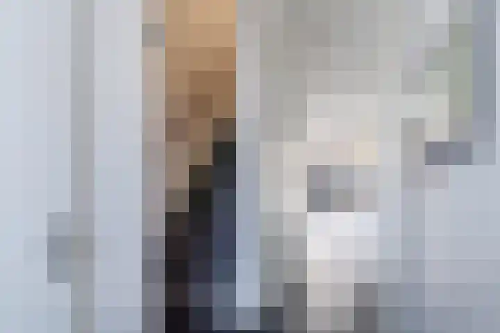 Helleneind 42 Bladel thumbnail 4