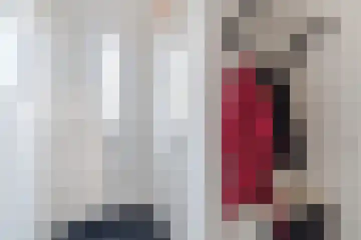 Helleneind 42 Bladel thumbnail 5