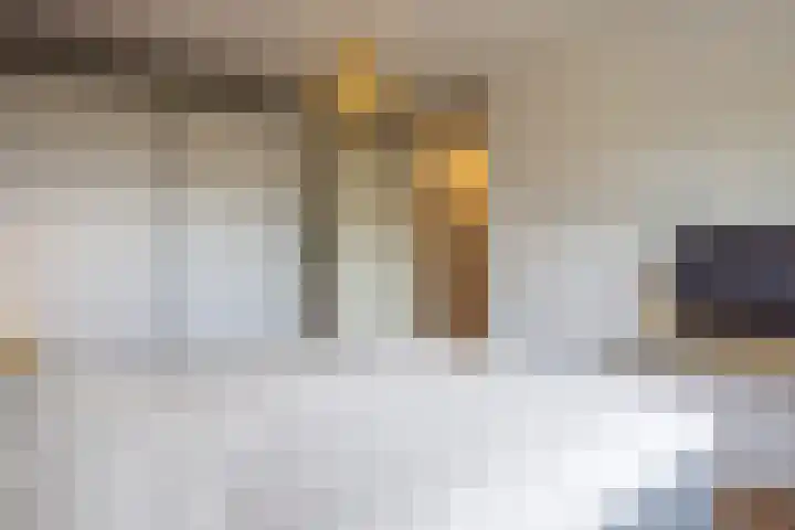 Helmbloem 7 Elsloo thumbnail 31