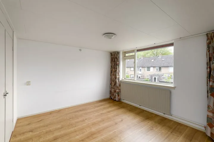 Helmstraat 1 in Hellevoetsluis