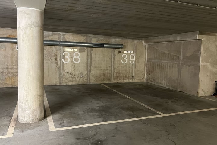 Helmstraat 2 in Maastricht foto