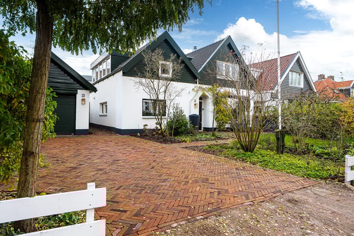 Hempenserweg 19 in Leeuwarden foto