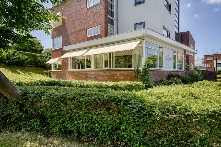 Hendrik Jesselaan 1 in Oegstgeest foto