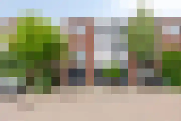 Hendrik van der Graaflaan 13 in Bloemendaal