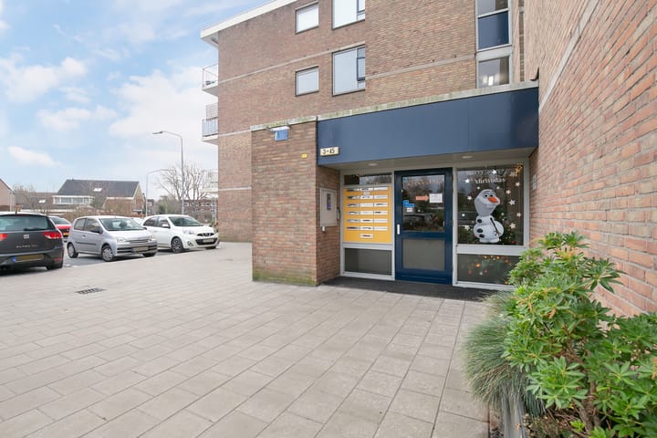 Henegouwen 35 in Zwijndrecht foto