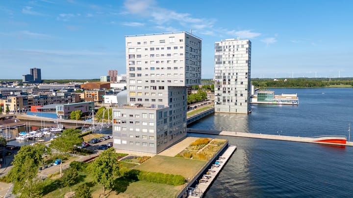 Hengelostraat 114 in Almere foto