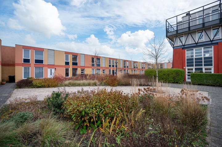 Hennahof 25 in Almere foto