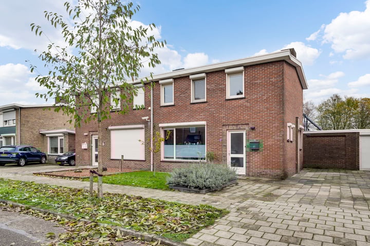 Hennesweg 25 in Ospel foto