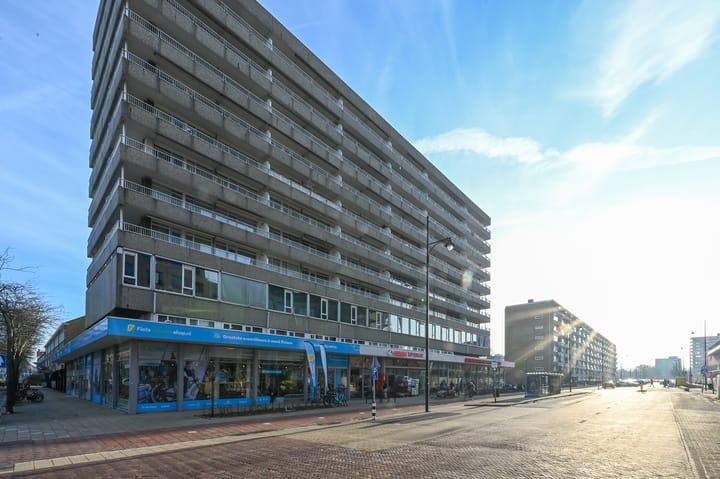 Henri ter Hallsingel 122 in Rijswijk foto