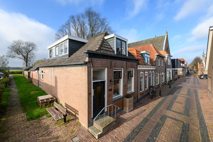 Henric de Cranestraat 33 in Kuinre foto