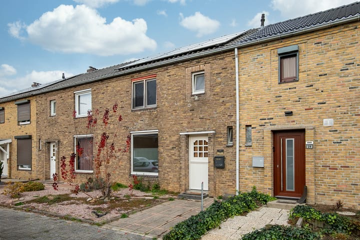 Henric van Veldekestraat 31 in Sittard foto