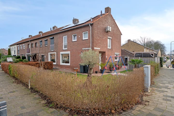 Henric van Veldekestraat 39 in Sittard