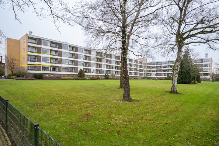 Herculesstraat 104 in Enschede foto