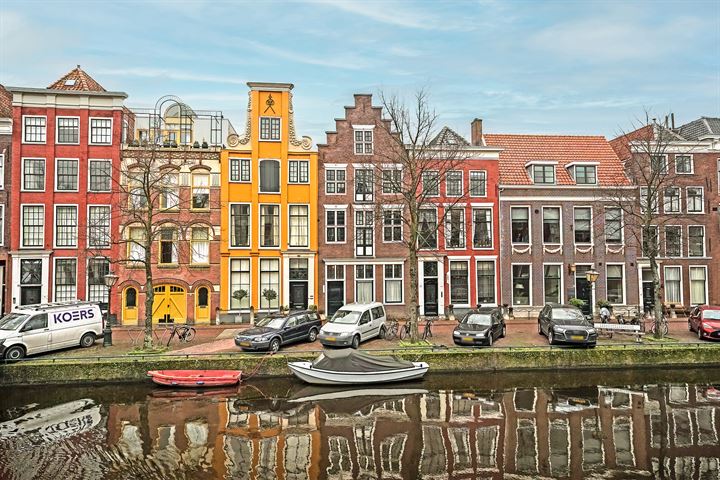 Herengracht 16 in Leiden foto