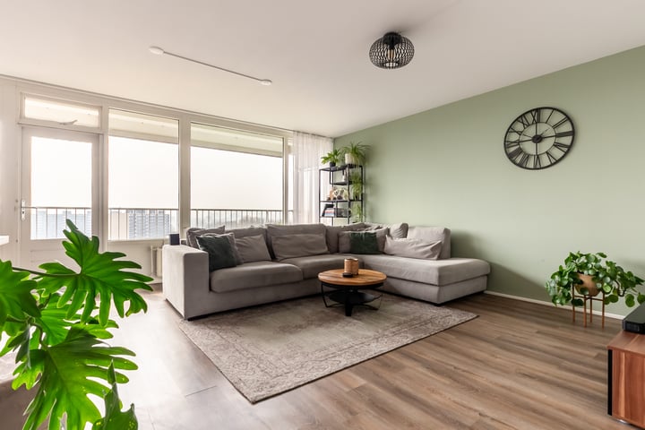 Herman Gorterplaats 297 in Capelle aan den IJssel foto