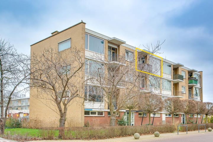 Herman Gorterstraat 11 in Hazerswoude-Rijndijk foto