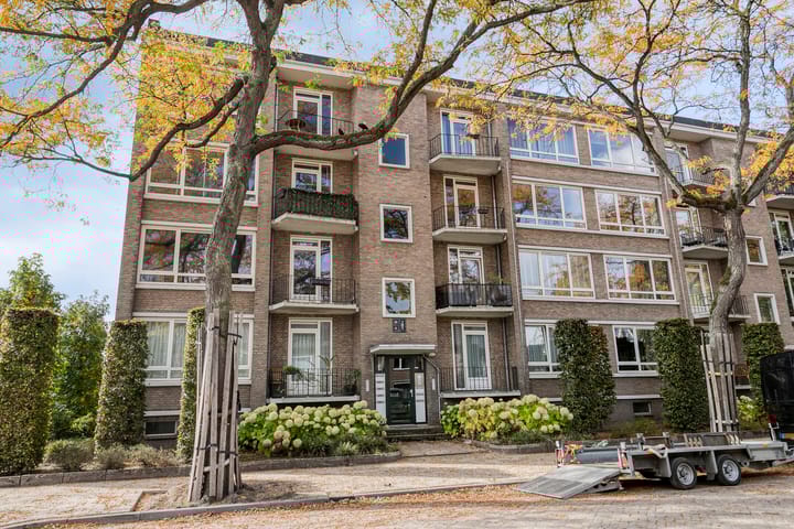 Hertog Jan I Laan 58 in Eindhoven foto