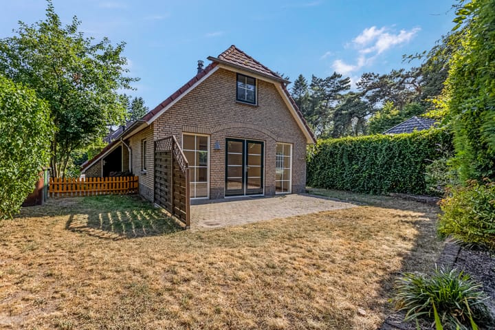 Hessenweg 83-64 in Lunteren foto