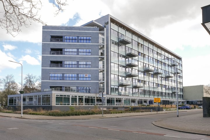 Het Baken 12 in Almelo foto