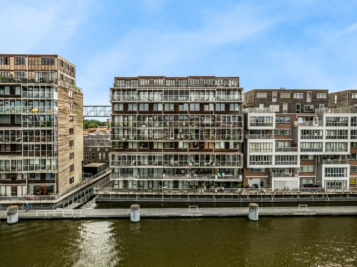 Het Dok 44 in Zaandam foto