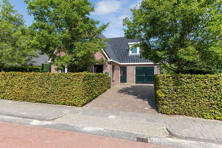 Het Hooge 8 in Oldeberkoop foto