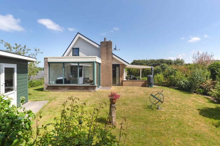 Het Oude Nieuwland 6 in Ouddorp foto