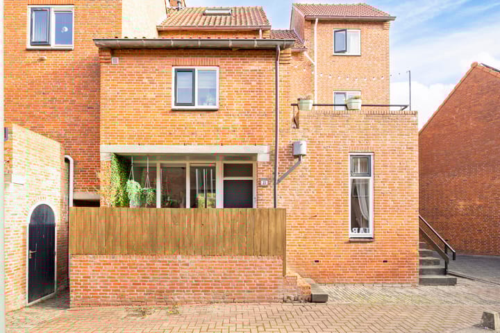 het Spaarne 23 in Woerden foto