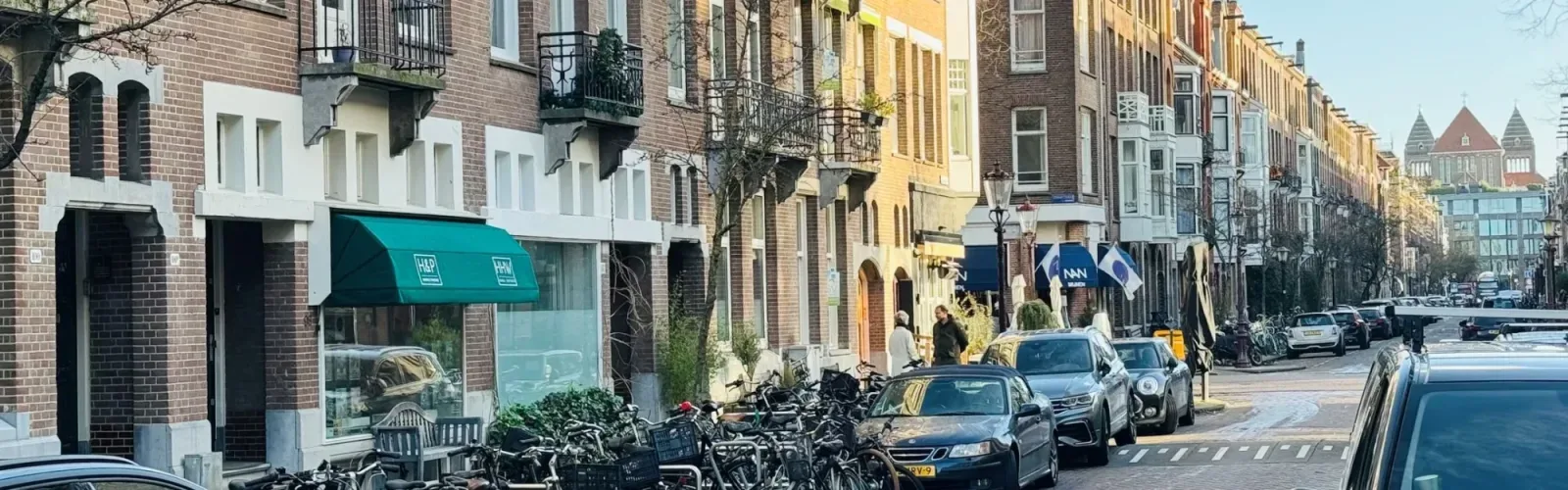 Team photo of HHW Makelaars