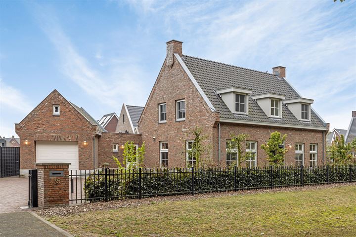 Hilakker 35 in Bakel foto