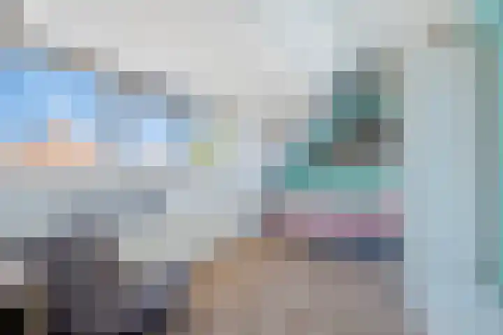 Hinder 20 Brielle thumbnail 26