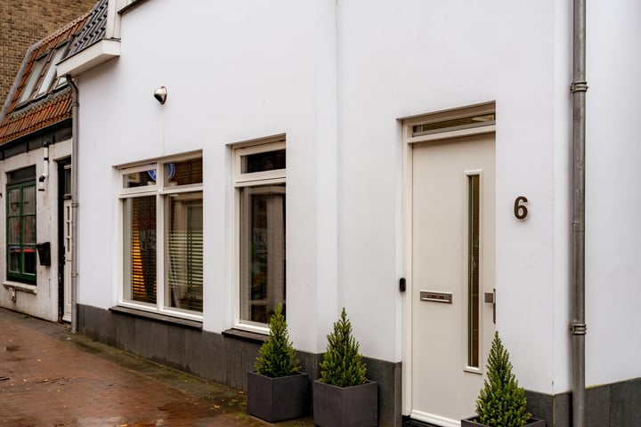 Hobbesteeg 6 in Beverwijk foto