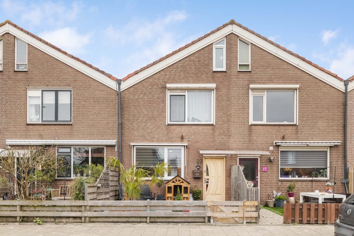Hoefslag 39 in Hoek van Holland foto