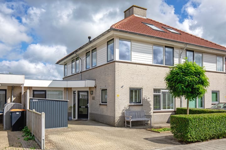 Hoefslag 57 in Den Burg foto