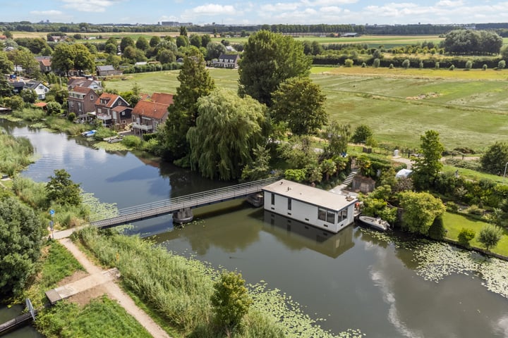 Hoeksedijk 113A in Maasdam foto