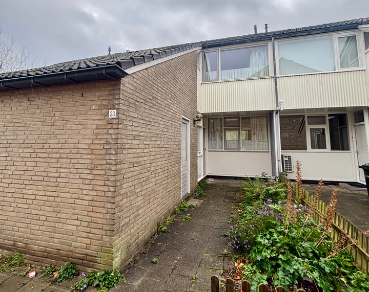 Hoenlo 23 in Almelo foto