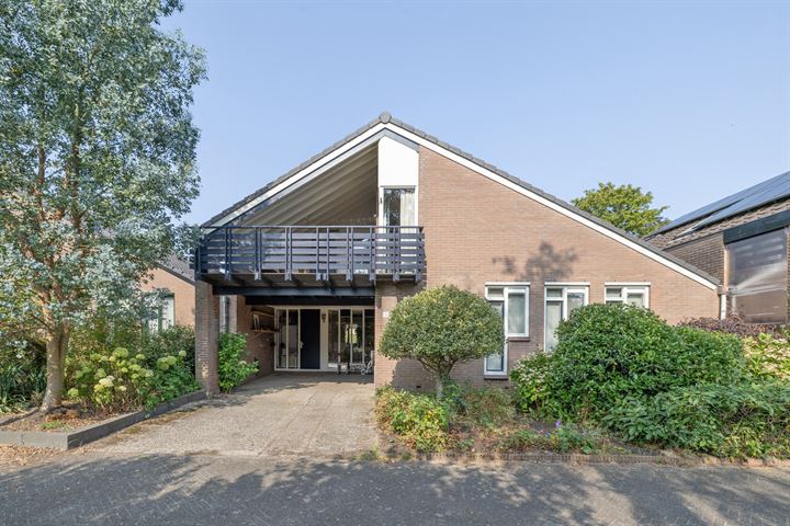 Hoeveweg 3 in Huizen foto