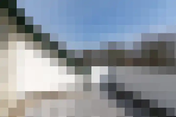 Hof 32 Bavel thumbnail 32