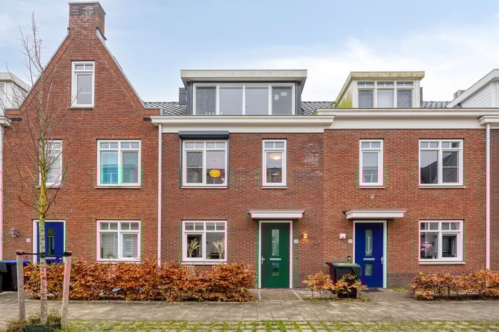 Hofje van Holtlant 30 in Leiderdorp