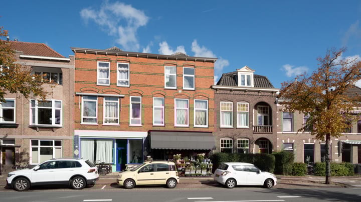 Hoge Rijndijk 76C in Leiden foto