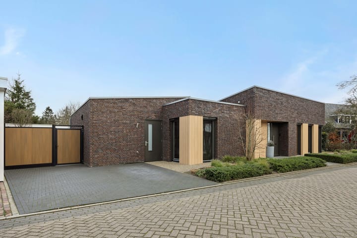 Hoge Zijdeweg 22 in Vlierden foto