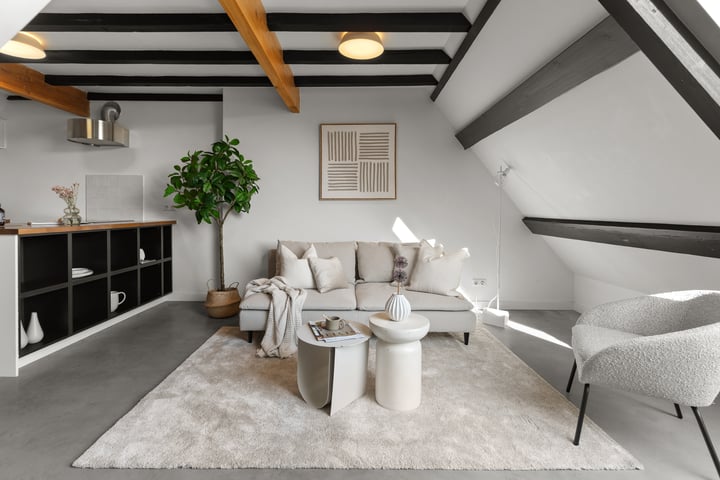 Hogewoerd 123C in Leiden foto