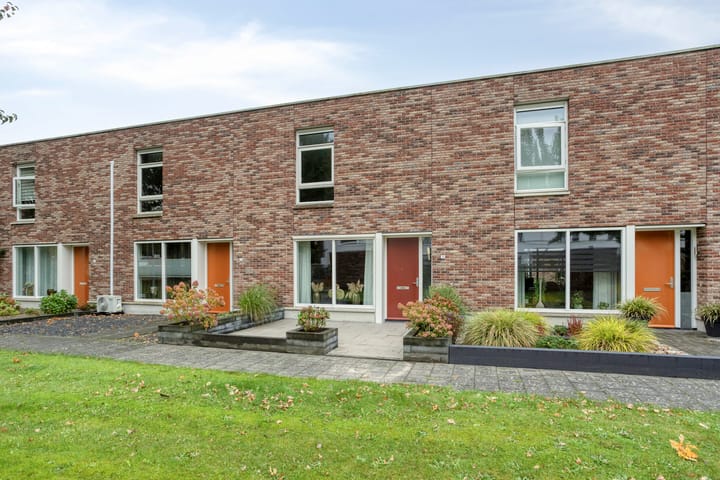 Holtackers 10 in Emmen foto