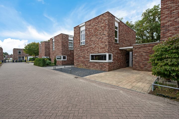 Holtackers 34 in Emmen foto