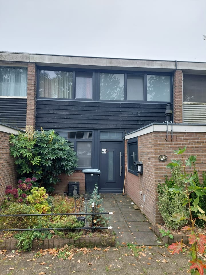 Holtlaan 231 in Emmen foto